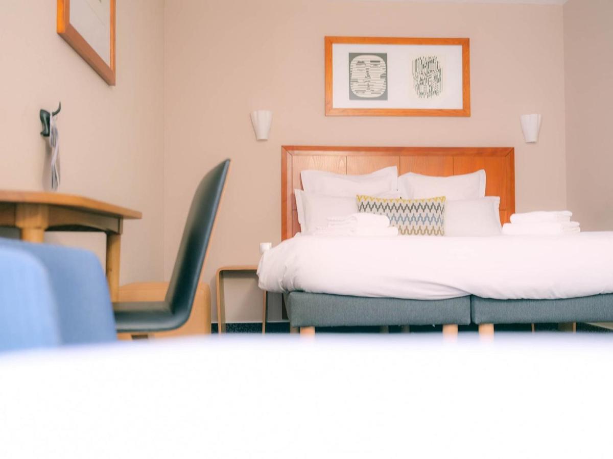 Logis Hotel De L'Europe Poitiers Værelse billede