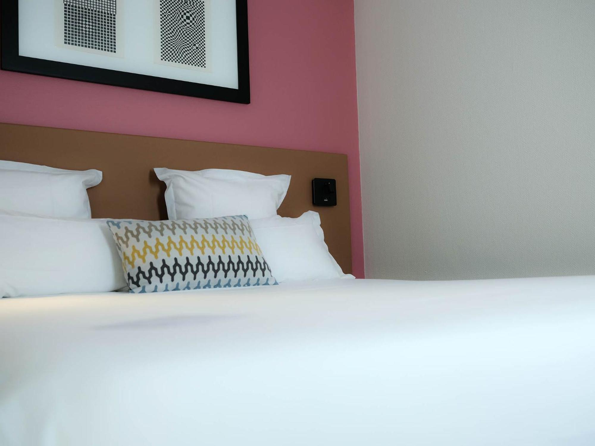 Logis Hotel De L'Europe Poitiers Eksteriør billede