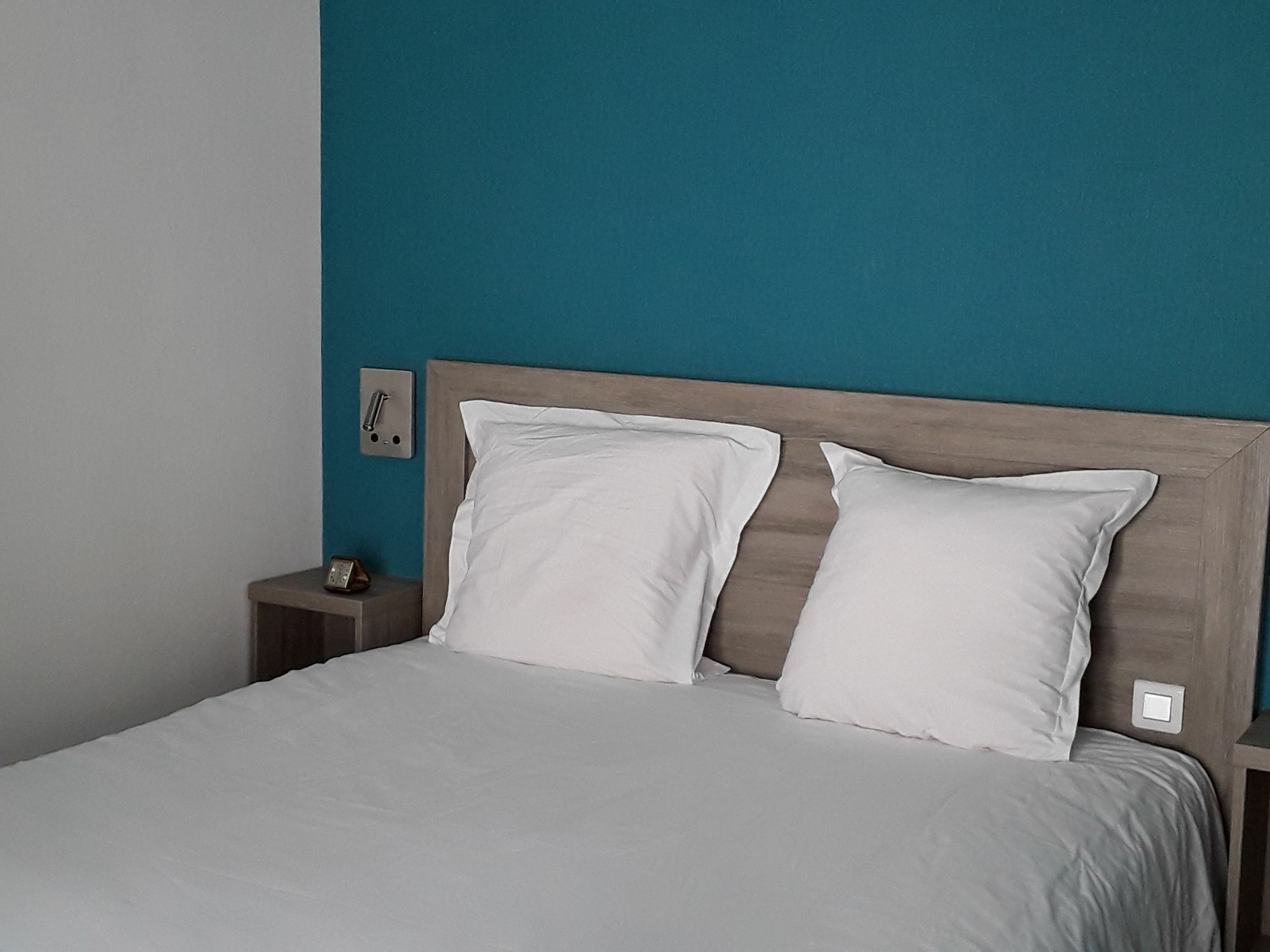 Logis Hotel De L'Europe Poitiers Eksteriør billede